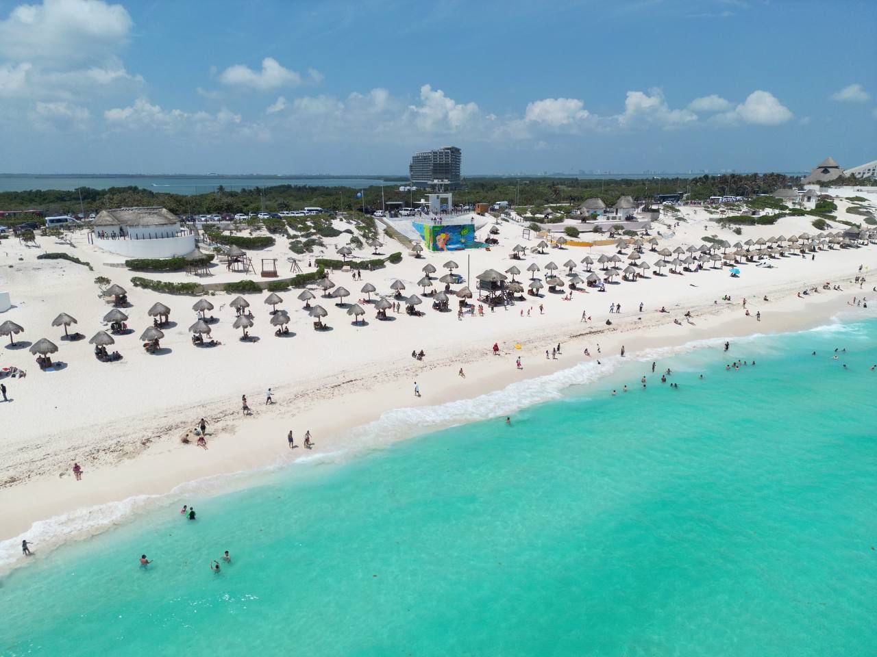 Cancún afianza su liderazgo turístico, previo a la semana santa ...